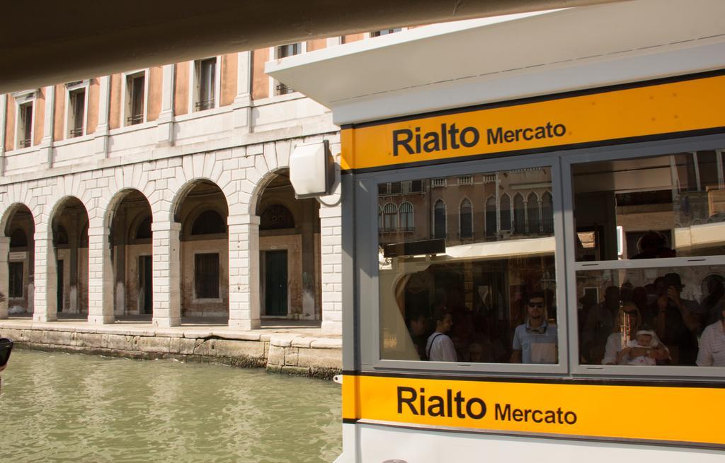 Ca' Dei Mercanti Venedig Værelse billede